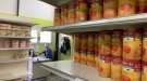 El centre de distribució d'aliments del Ripollès detecta un augment de la demanda