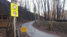 Els veïns demanen que es posi fre a l'elevat volum de trànsit que suporta el raval de Sant Pere