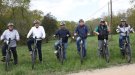 Inauguren la ruta per caminar i pedalar que uneix Sant Joan de les Abadesses amb la Vall de Bianya
